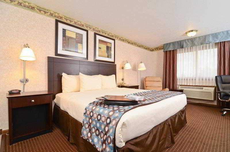 Baymont By Wyndham Danville Il Экстерьер фото