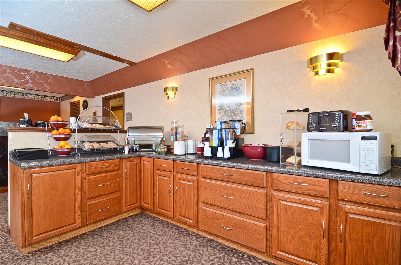 Baymont By Wyndham Danville Il Экстерьер фото
