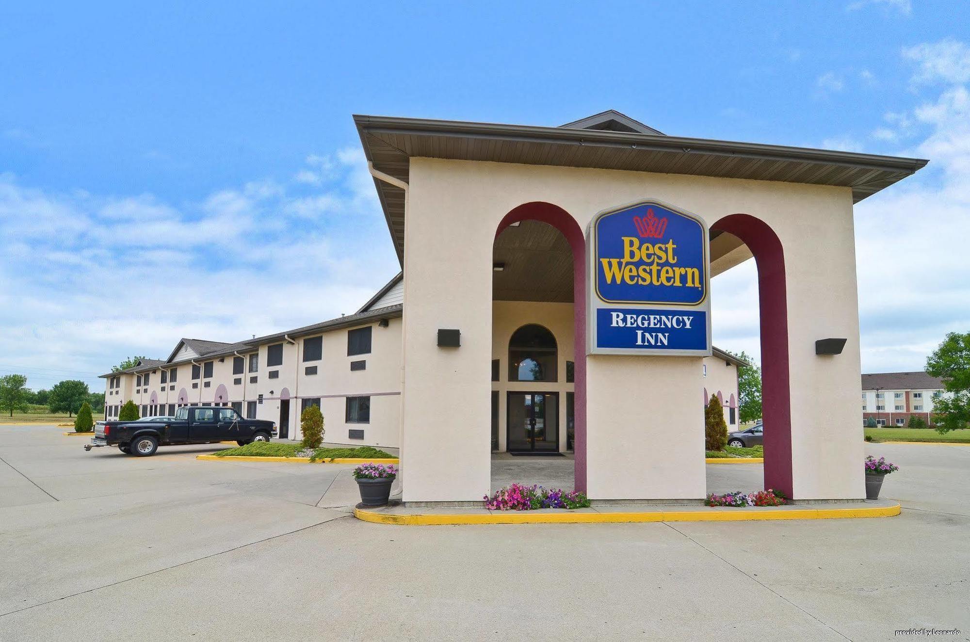 Baymont By Wyndham Danville Il Экстерьер фото