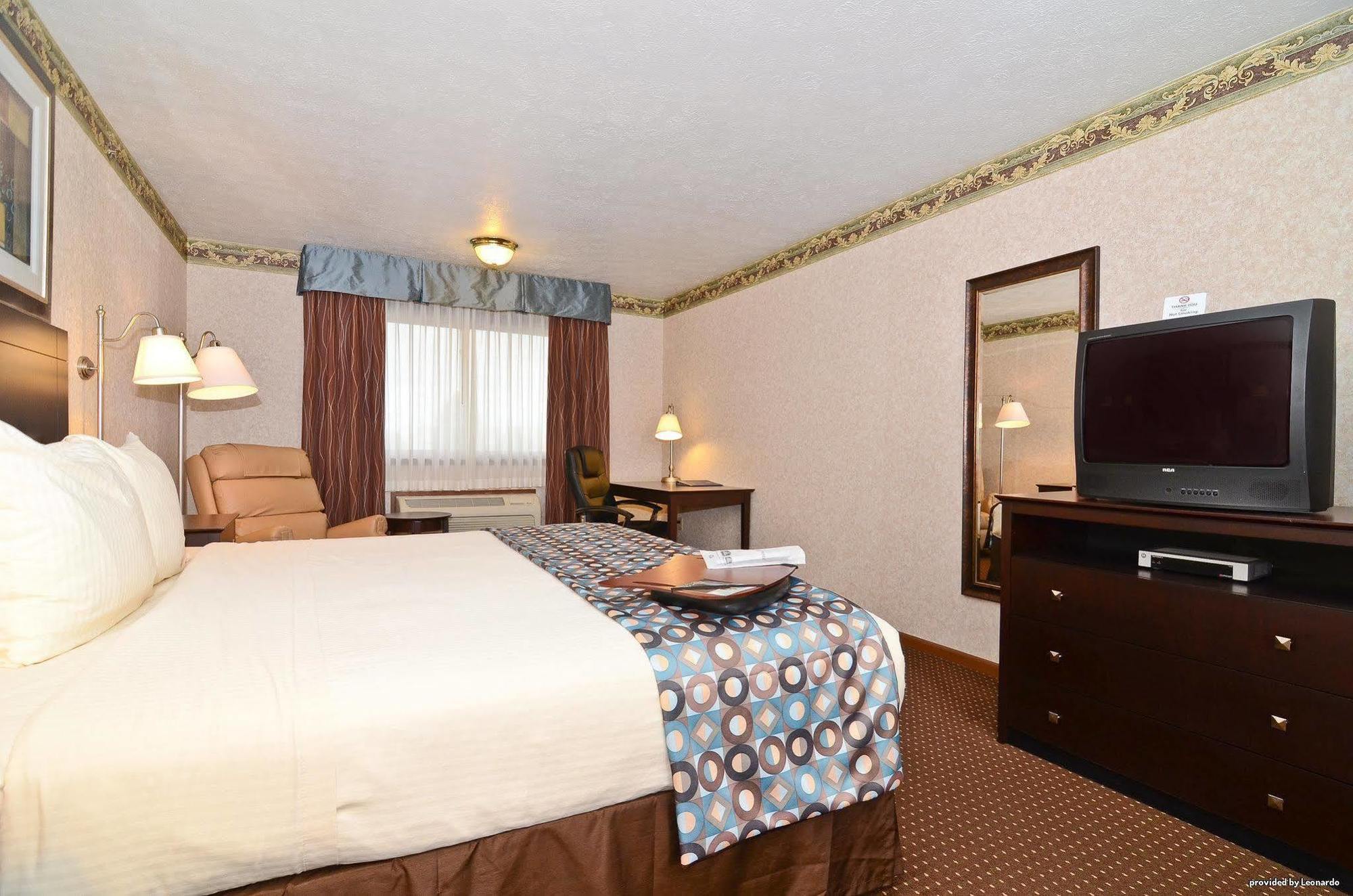 Baymont By Wyndham Danville Il Экстерьер фото